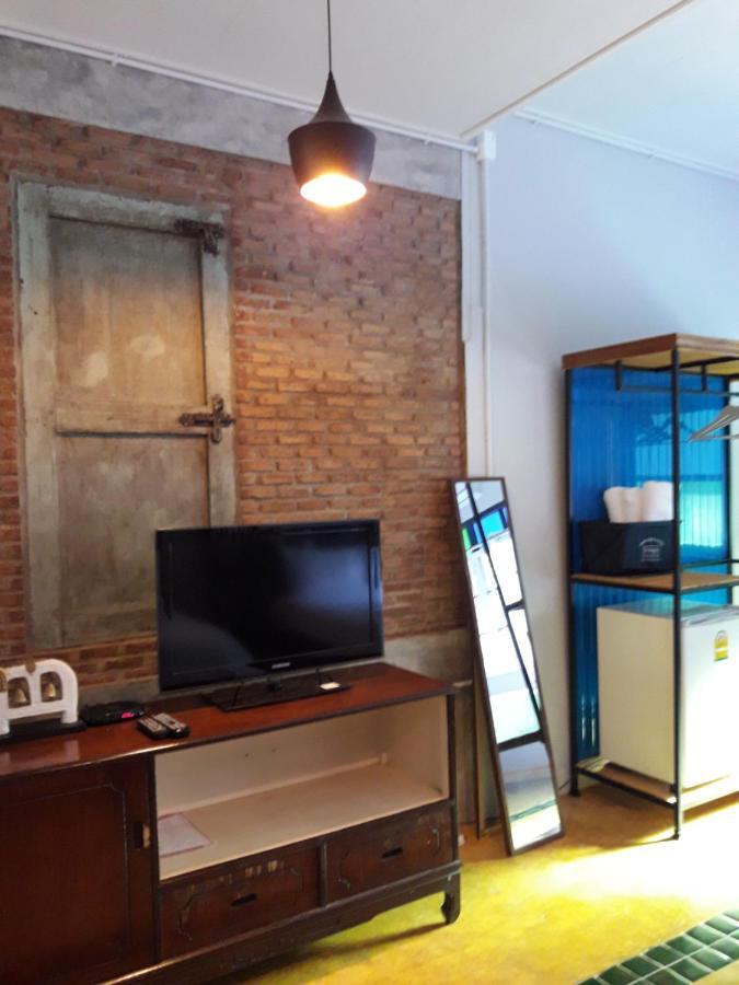 Baan Hotelier Resort Трат Екстер'єр фото